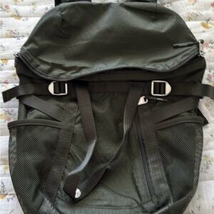 NWOT Athleta Excursion Backpack - Green